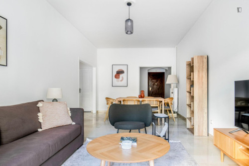 Welcoming 2-bedroom flat in Ampelokipoi - Gallery - 15