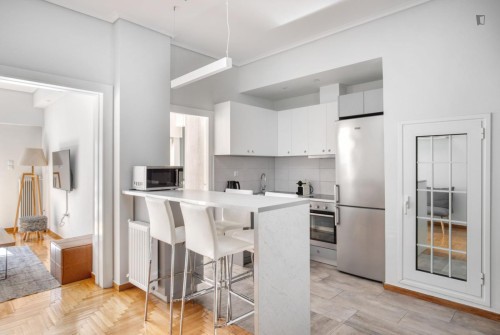 Welcoming 2-bedroom flat near the The Business College of Athens - Gallery - 10