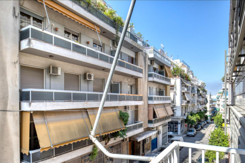 Charming 2-bedroom flat near The Metropolitan College