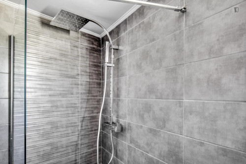 Excellent 2-bedroom apartment in Ampelokipoi - Gallery - 5