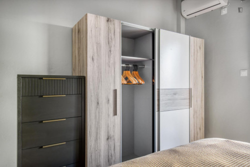 Excellent 2-bedroom apartment in Ampelokipoi - Gallery - 17