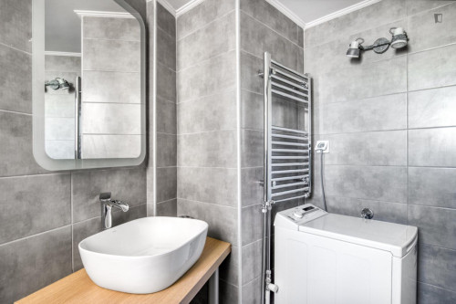 Excellent 2-bedroom apartment in Ampelokipoi - Gallery - 6