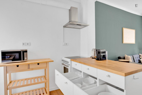 Neat 1-bedroom apartment in Pangrati - Gallery - 11