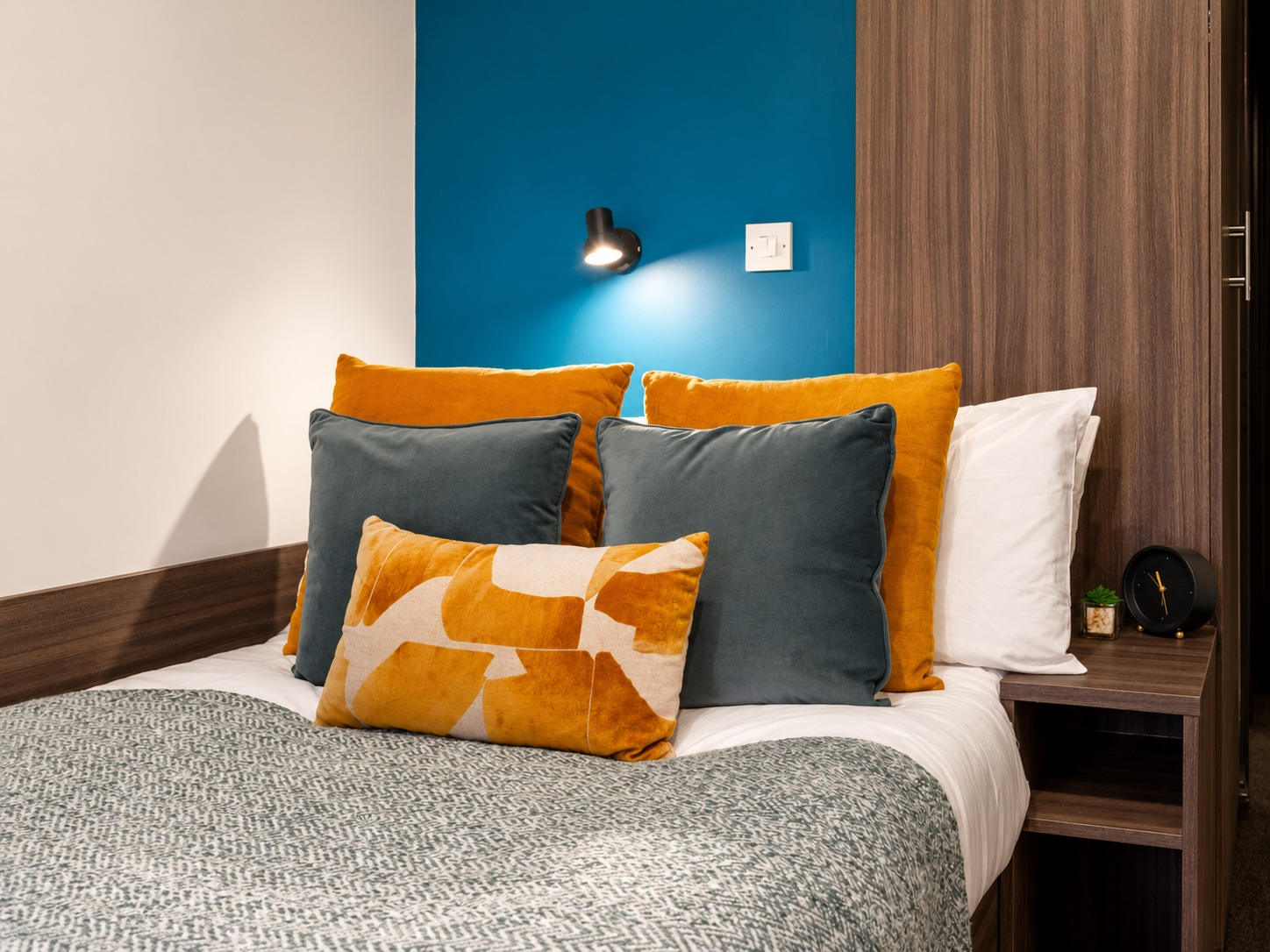 Platinum Ensuite - 1