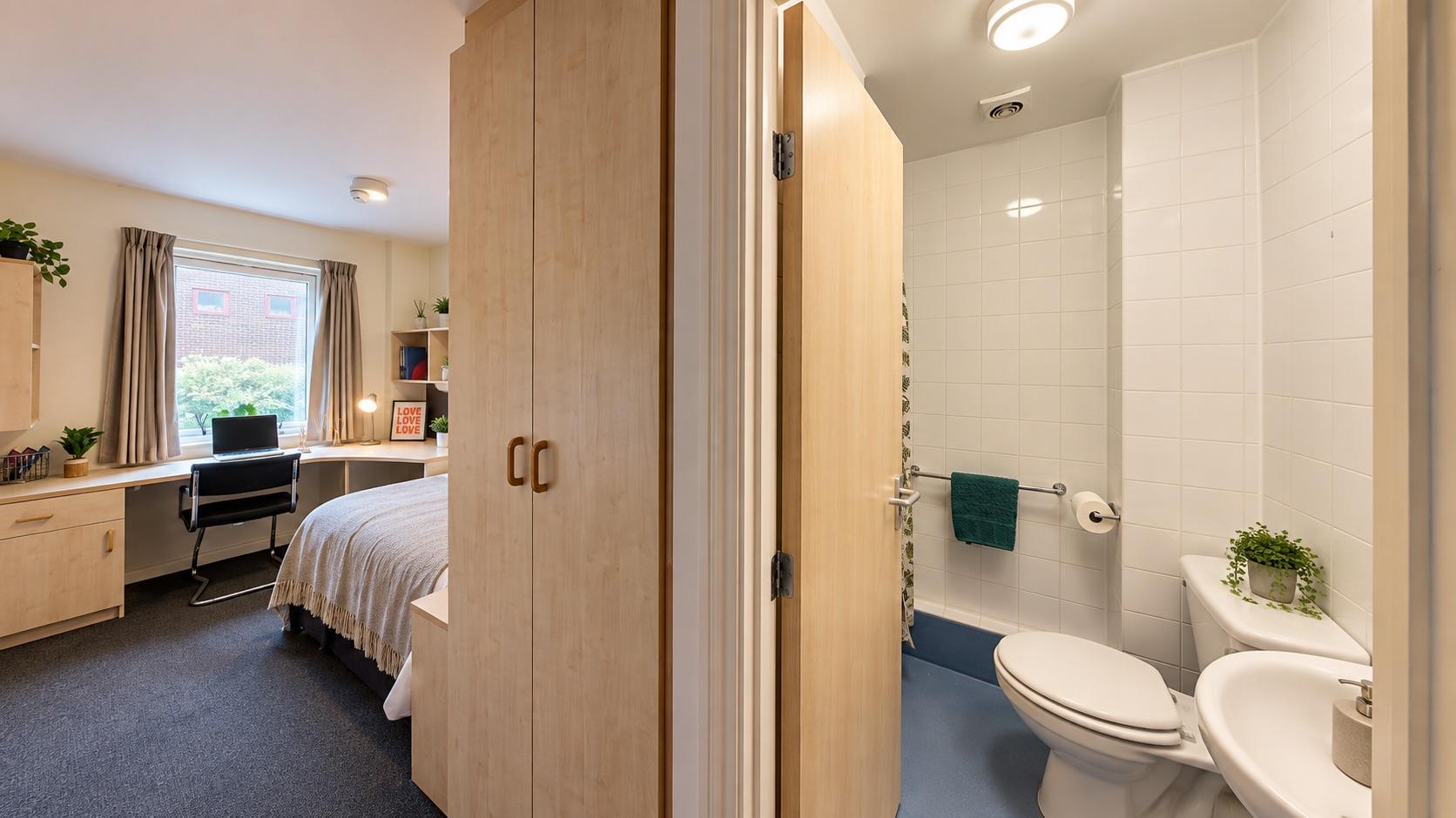 Premium En-Suite - 3