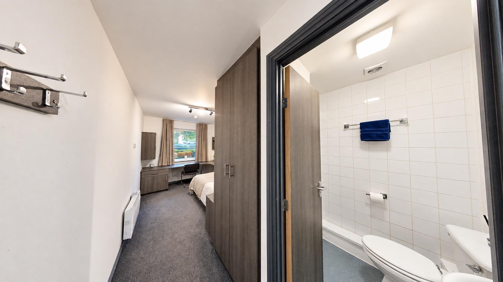 Platinum En-Suite - 4