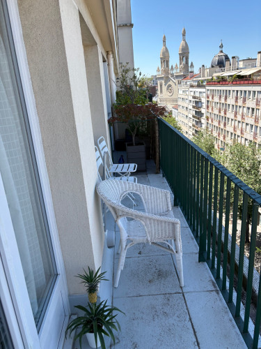 Bright One-Bedroom Apartment with Large Terrace – Paris 13 (Butte-aux-Cailles / Tolbiac)