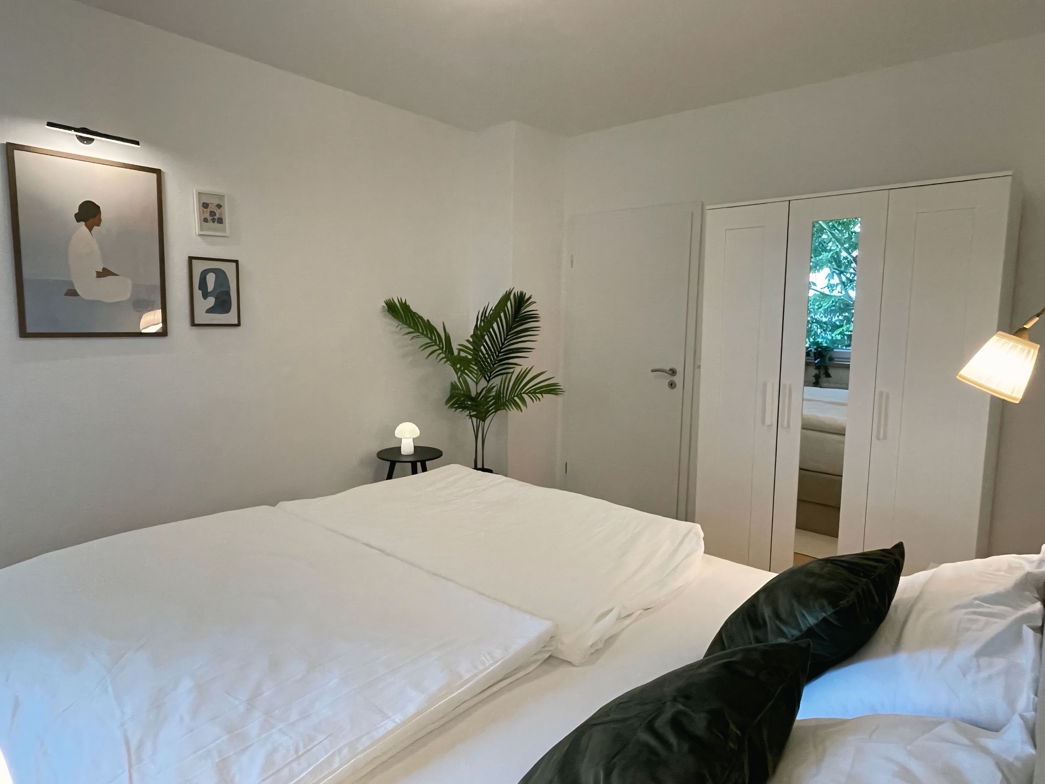 Modern Fully Furnished Apartment Near The University - 8
