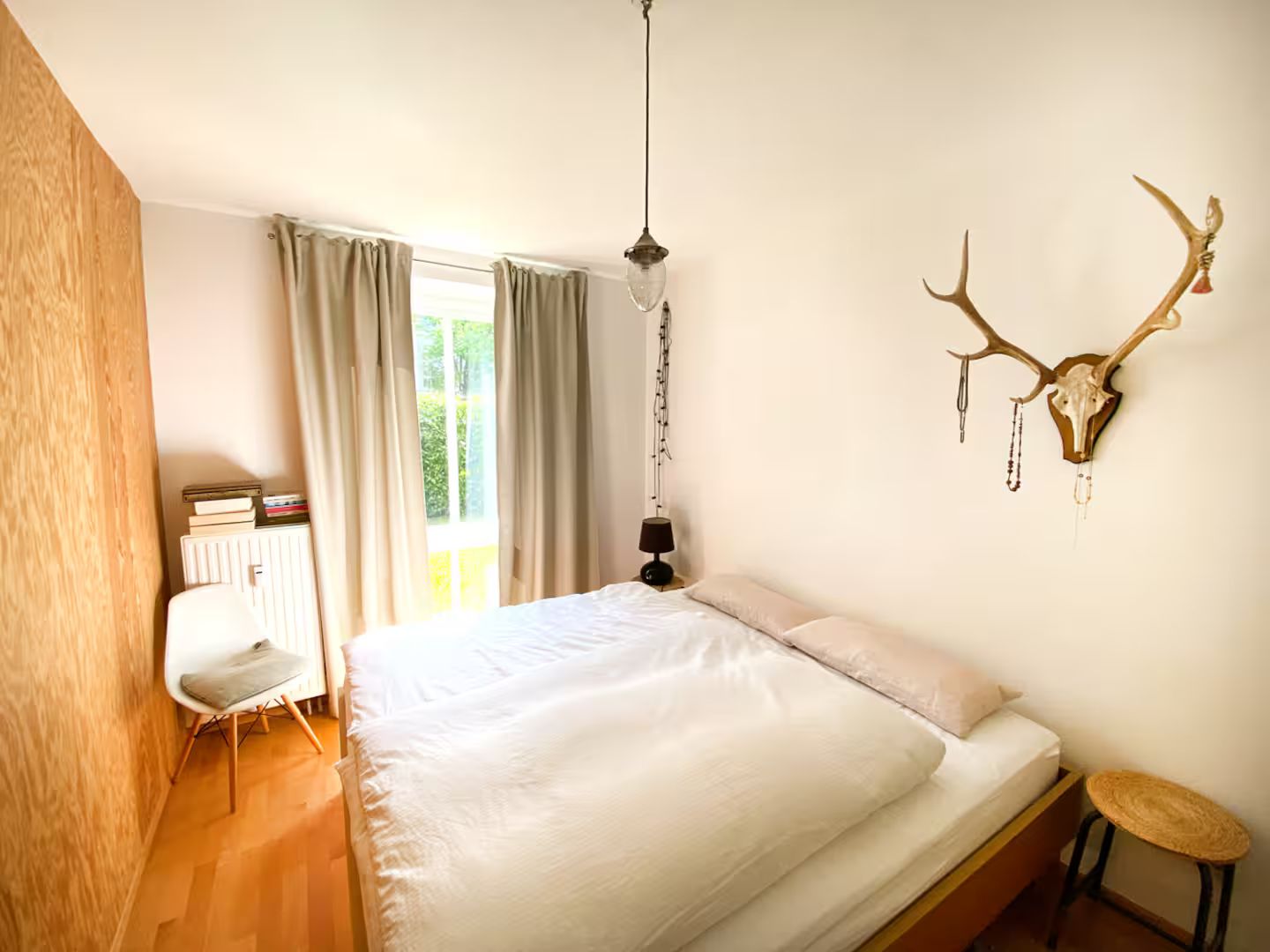Sublet: Stylish, Furnished 2-Room Apartment With Garden & Terrace In Munich-Haidhausen – Temporary F - 3