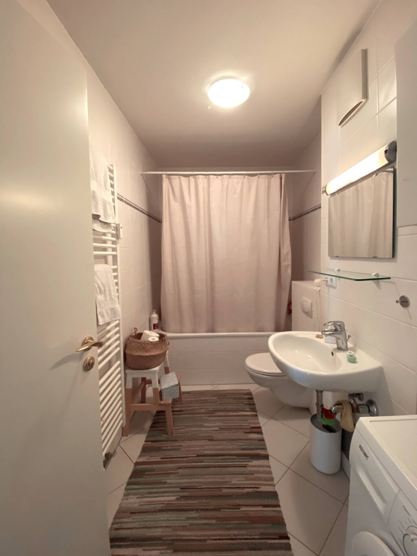 Sublet: Stylish, Furnished 2-Room Apartment With Garden & Terrace In Munich-Haidhausen – Temporary F - 1