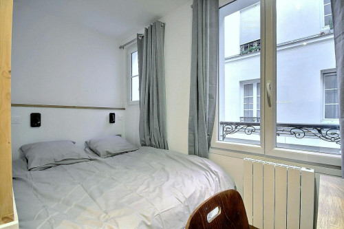 Rue du Square Carpeaux, Paris
