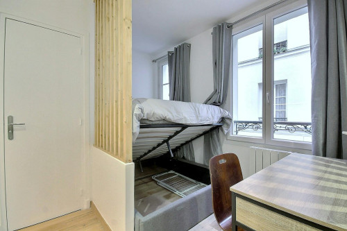 Rue du Square Carpeaux, Paris - Gallery - 7