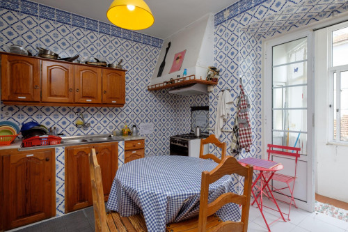 Comfy single bedroom with balcony in Celas city center - Gallery - 10