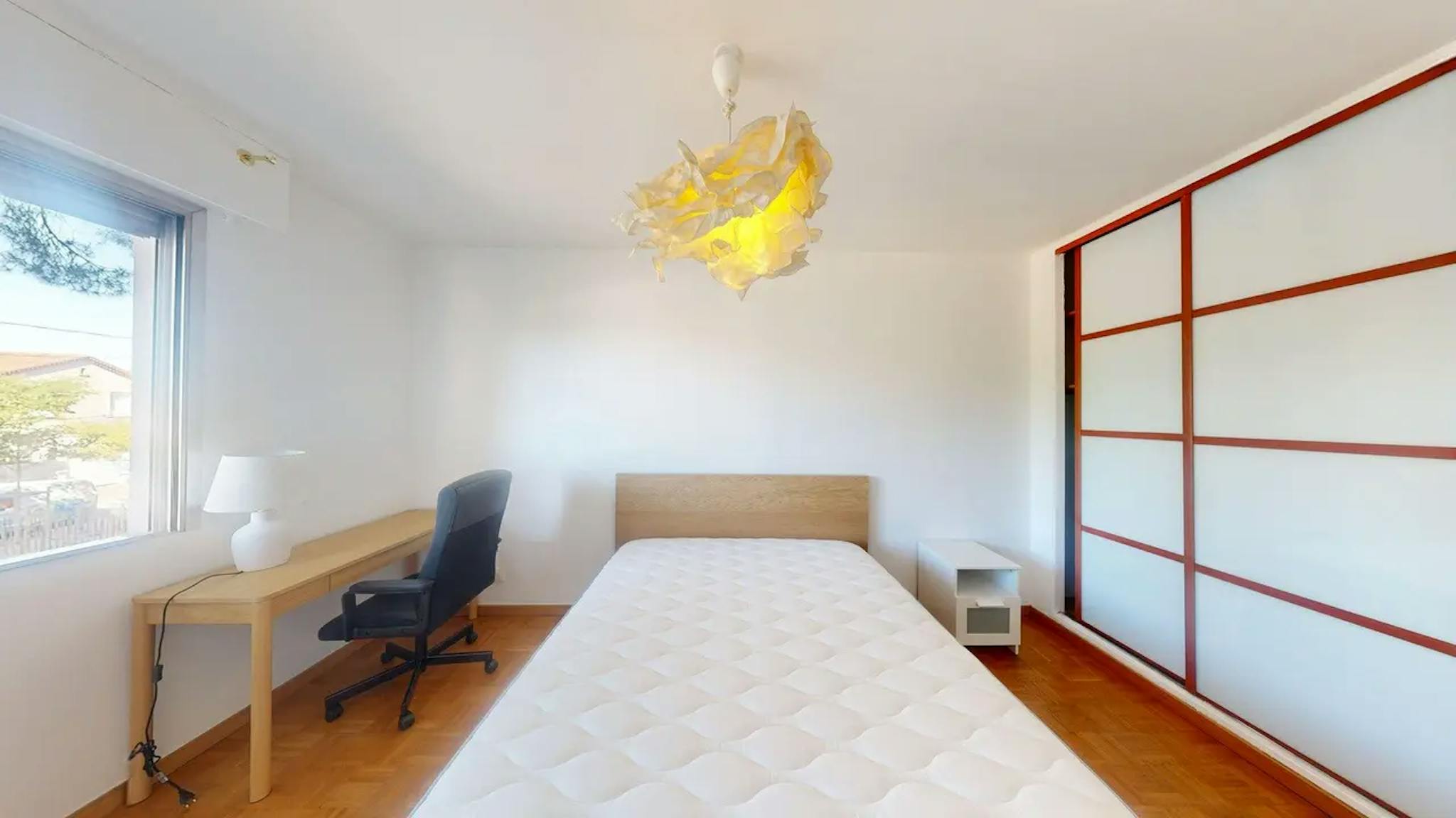 Private Room - 1