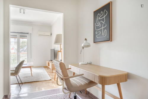 Excellent 1-bedroom apartment in Palaio Faliro - Gallery - 8