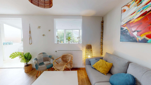 Room in Rue de Bretagne, Orvault for 170 m² with 8 bedrooms - Gallery - 5