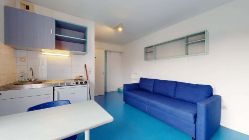 Studio avec Balcon