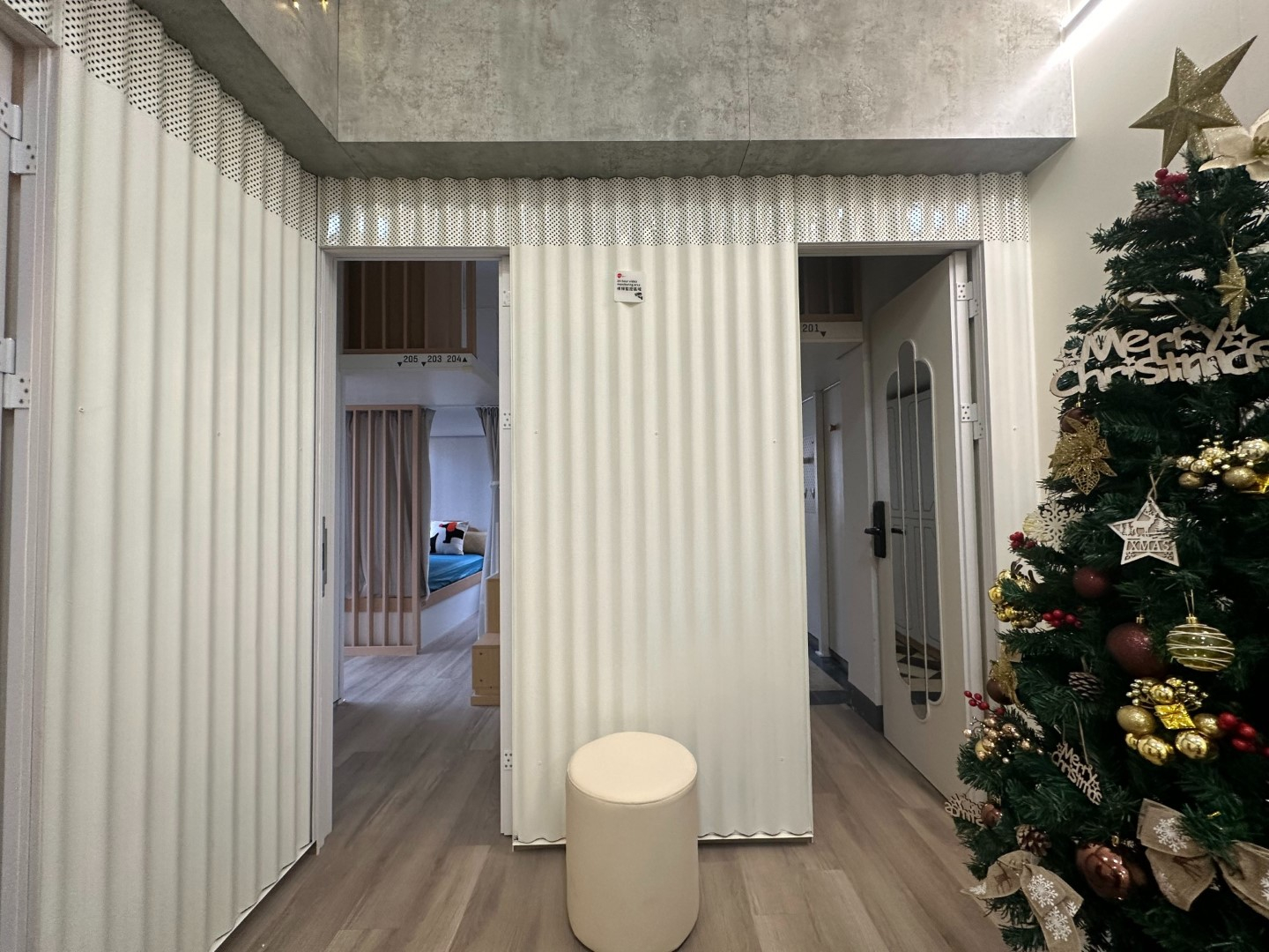 Deluxe Loft Room – Lower - 18