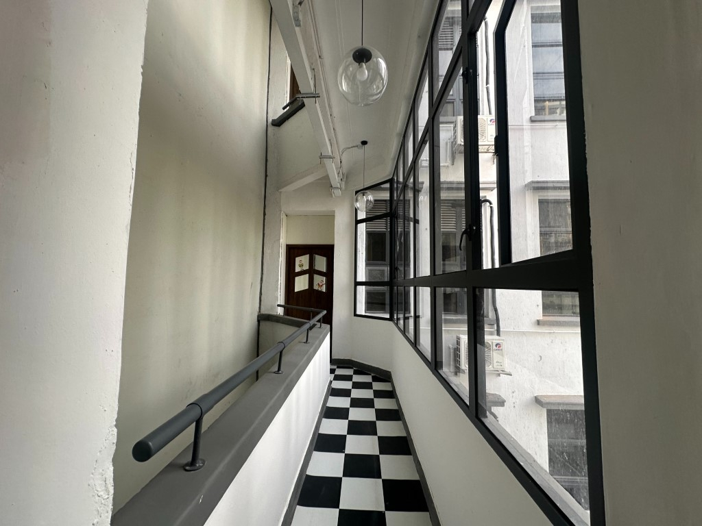 Deluxe Loft Room – Upper - 11