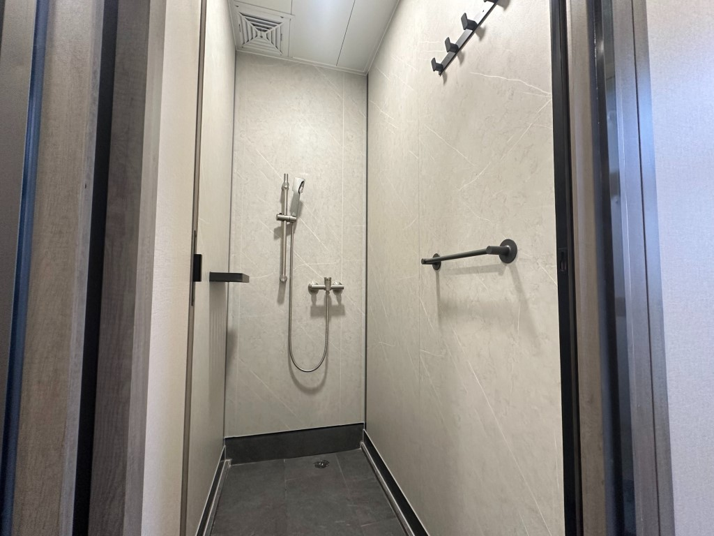 Standard Loft Room – Upper - 14