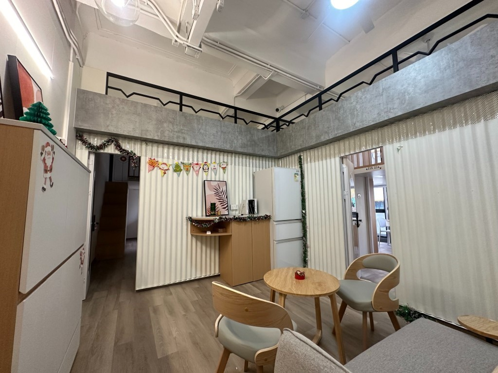 Standard Loft Room – Lower - 7
