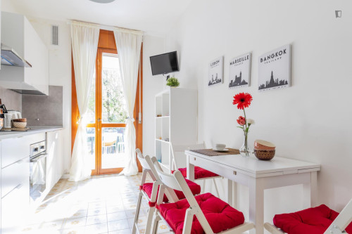 Elegant double bedroom in Padua