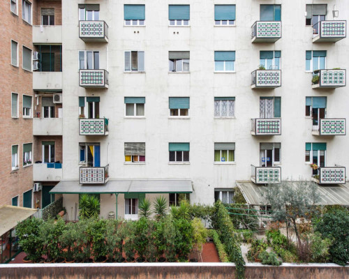 Appealing single bedroom in the centre of Bologna