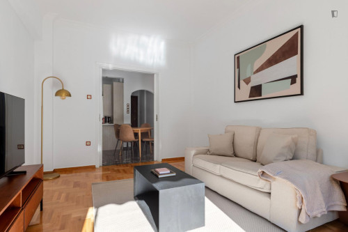 Bright 2-bedroom flat near the Business College of Athens - Gallery - 15