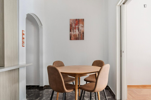 Bright 2-bedroom flat near the Business College of Athens - Gallery - 9