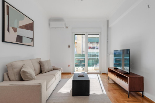 Bright 2-bedroom flat near the Business College of Athens - Gallery - 17