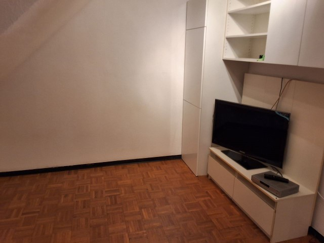 Nice Room in quiet street