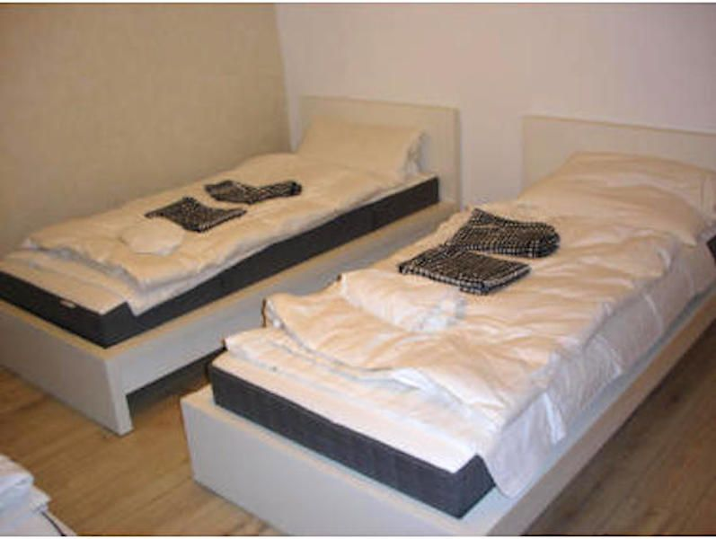 Flat - 4