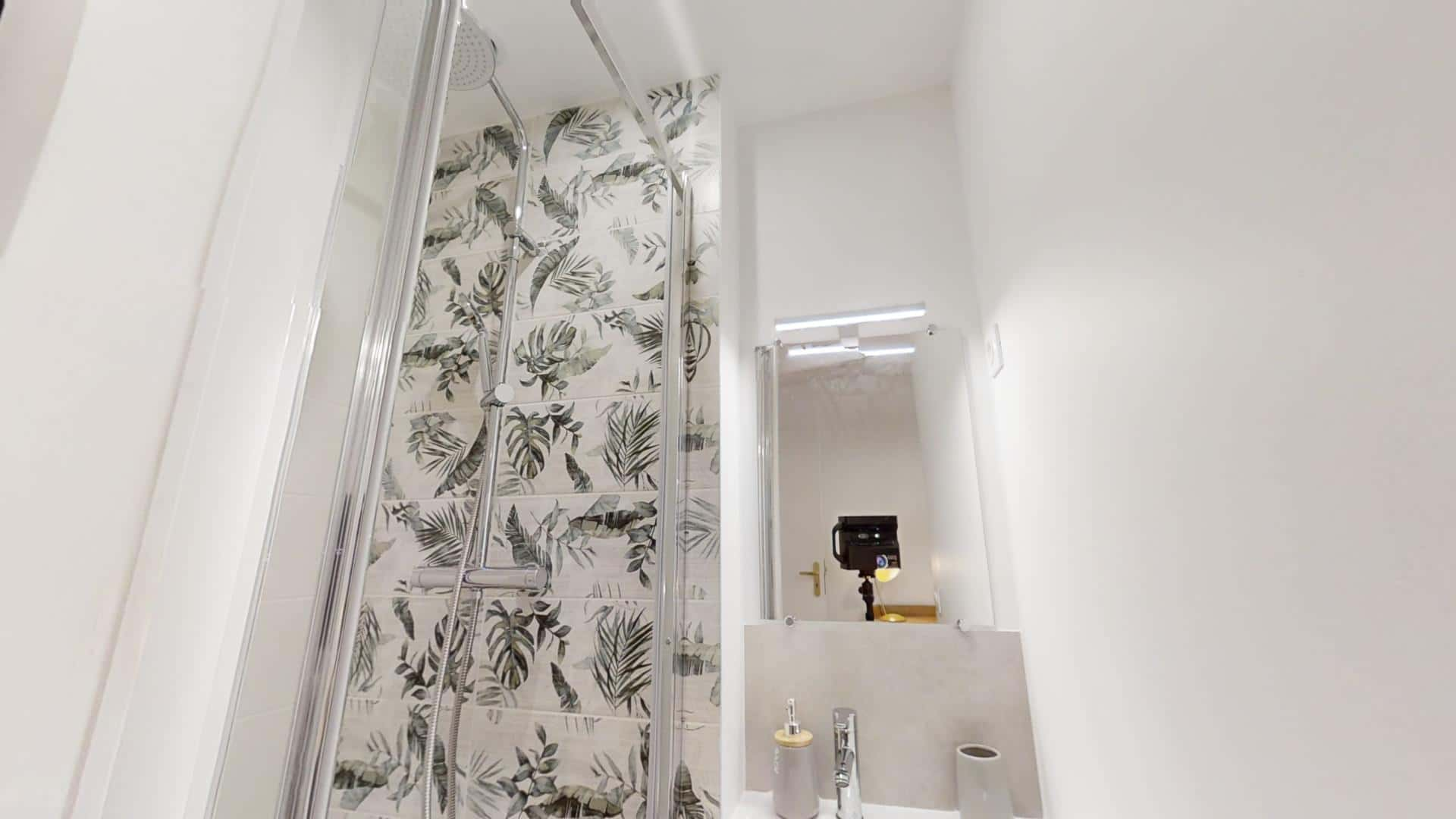 En-Suite - 8