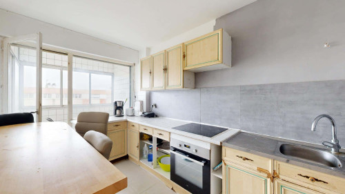 Room in Rue de Gaillac, Saint-Herblain for 85 m² with 3 bedrooms
