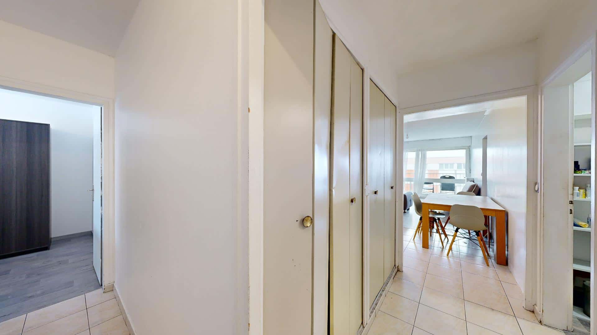Single Room - 6