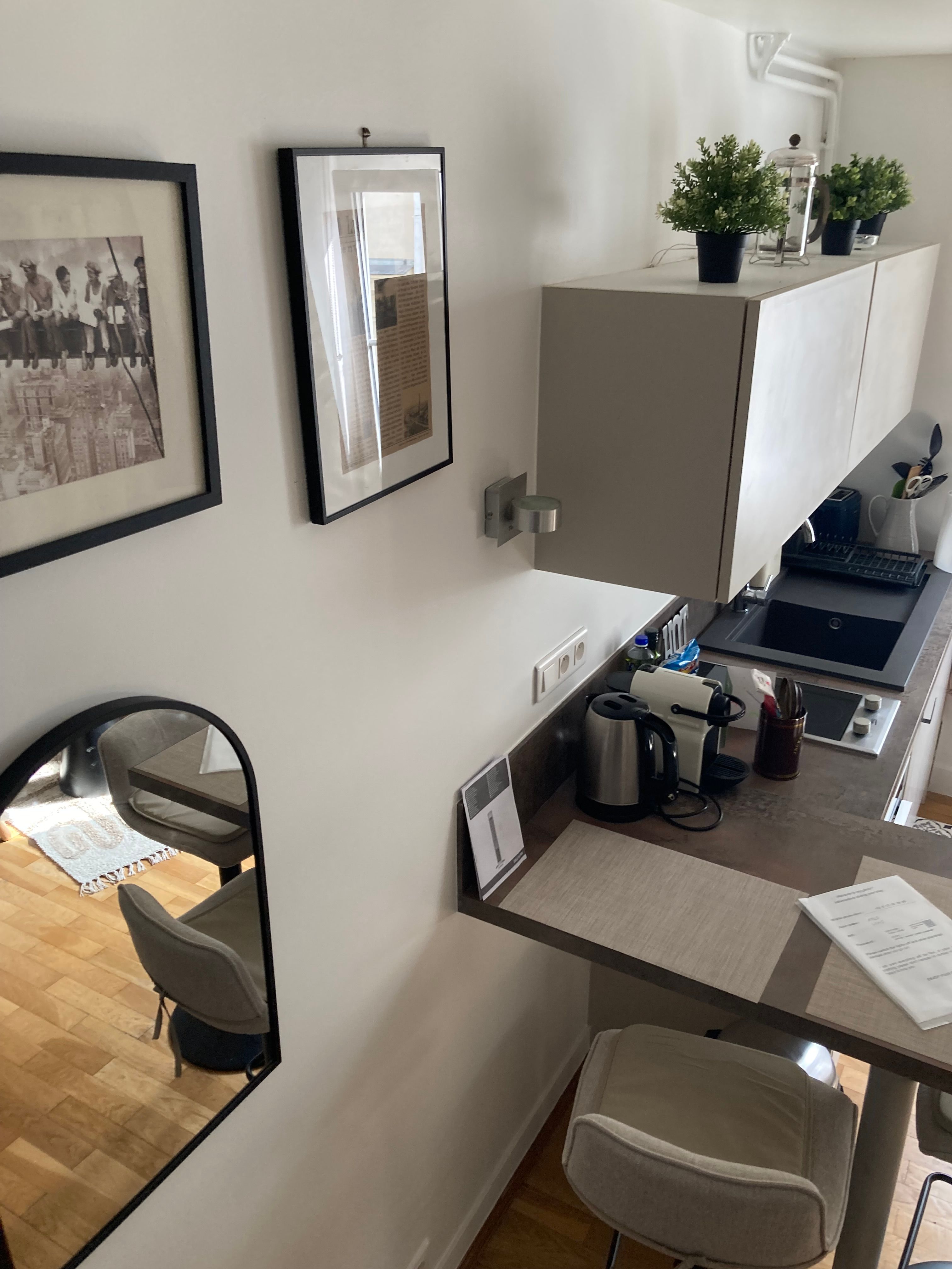 Quiet Psy Duplex Apartment In The Center Of Paris - 5