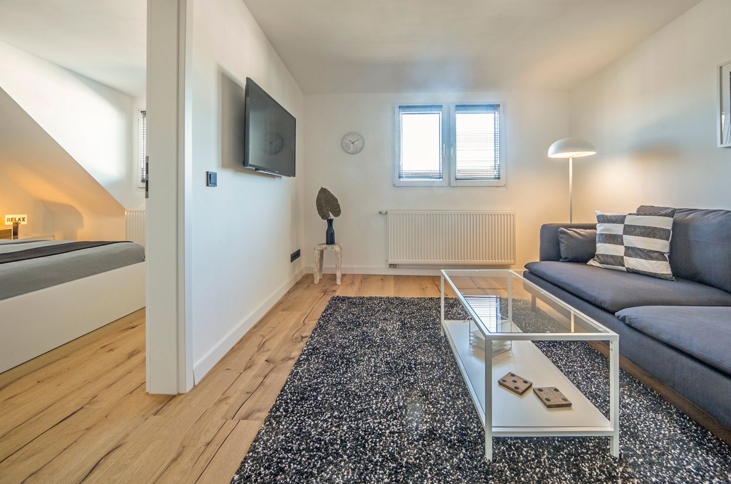 Modern 2 Room Apartment At The Volksgarten - 11