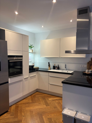Great studio home with own entry at the best spot in Düsseldorf - Gallery - 8