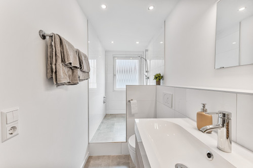 Work & Stay - Apartment with Office in Leinfelden-Echterdingen