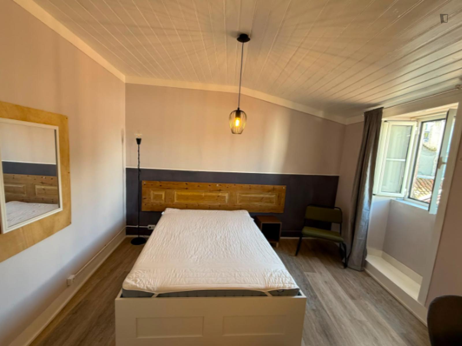 Welcoming Bedroom Near ISLA - 1