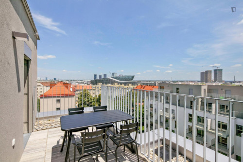 Interesting 2-bedroom apartment in Sankt Marx - Gallery - 9