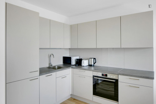 Interesting 2-bedroom apartment in Sankt Marx - Gallery - 10