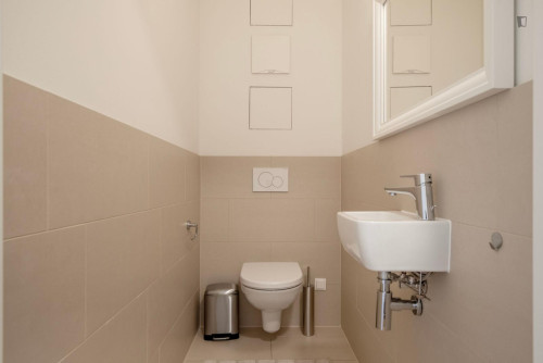 Cozy 1-bedroom flat near the IBS International Business School - Gallery - 9