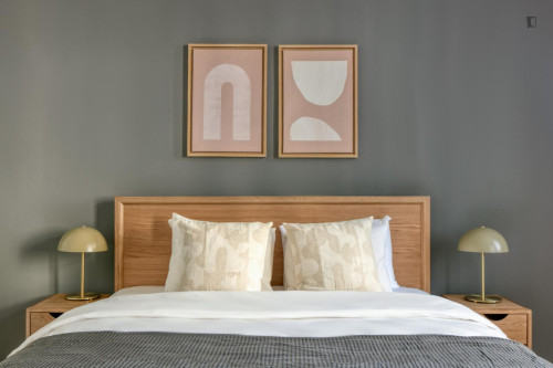 Dashing 2-bedroom apartment in Fasanviertel - Gallery - 17