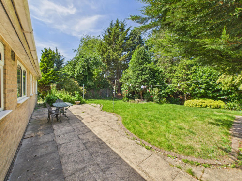 Saint David's Crescent, Oadby