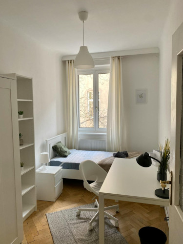 Gumpendorfer Straße, Vienna