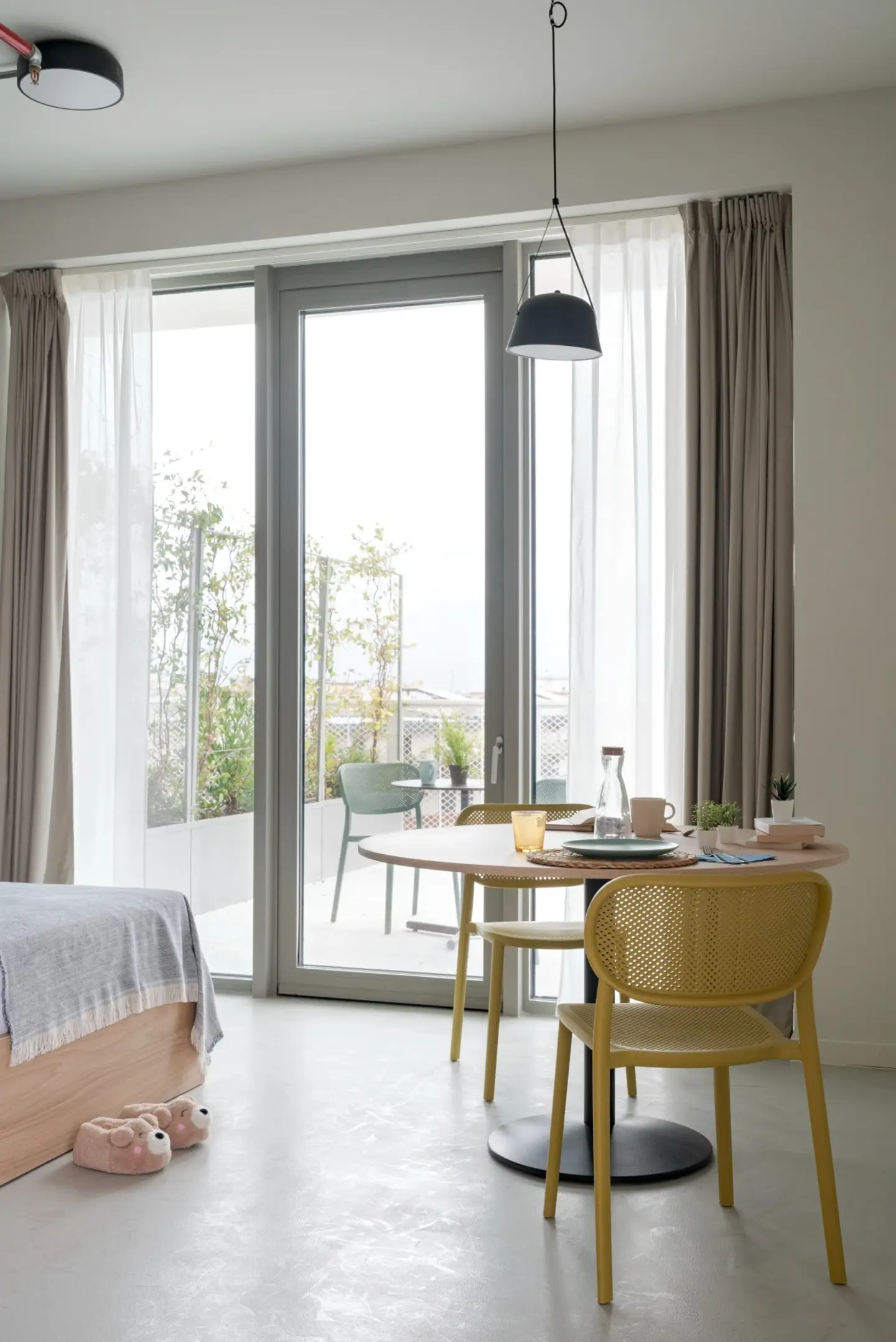 Studio Premium With Balcony - 4