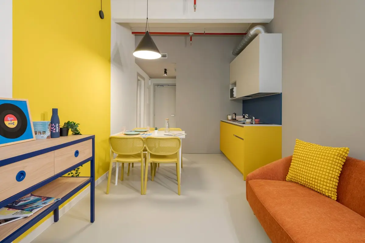 Room In Apartment For 2 - 2