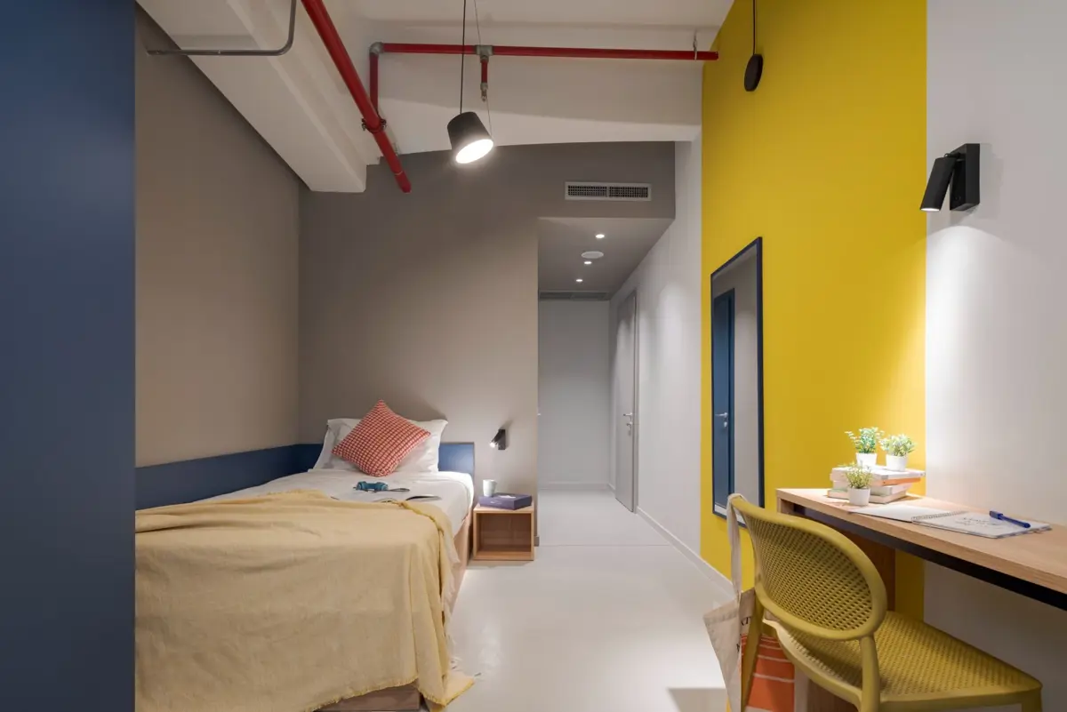 Room In Apartment For 2 - 1