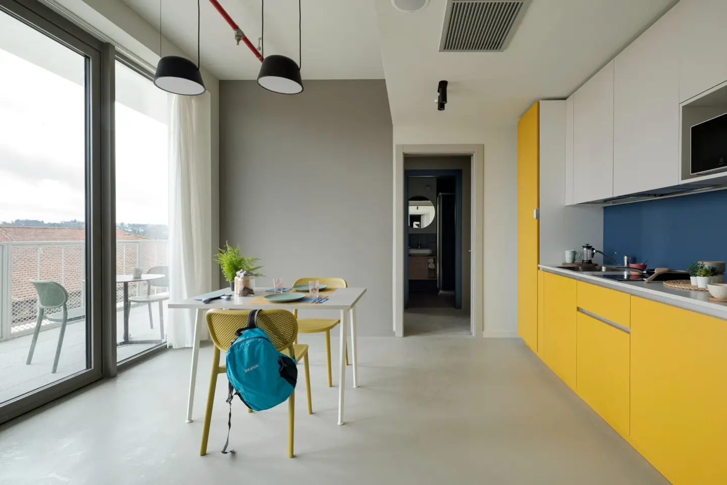 Room In Apartment For 2 With Balcony - 5